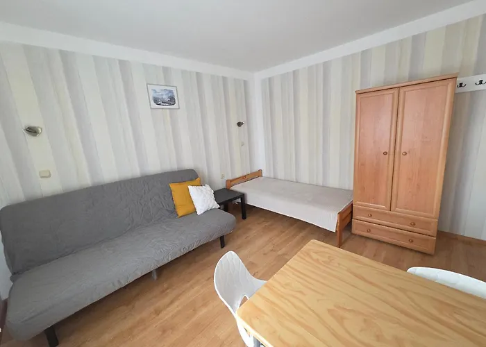 Pod Sumakiem - Nad Morzem