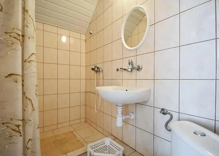 Pod Sumakiem - Nad Morzem 드지비르지노