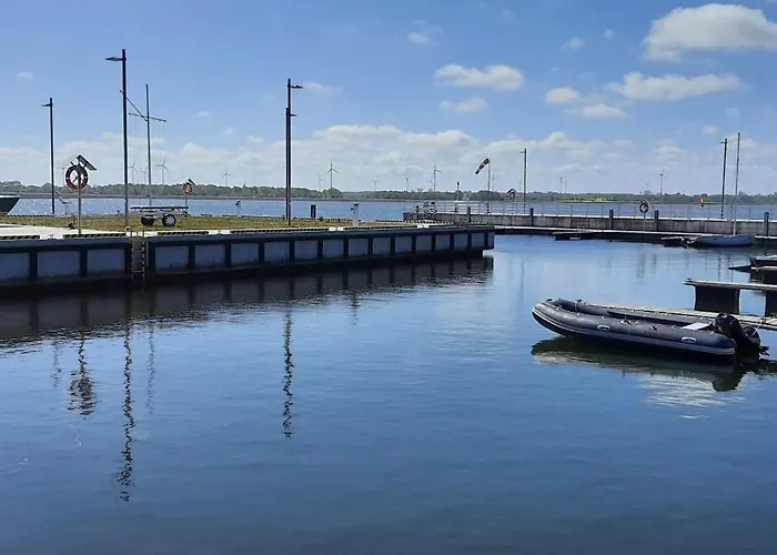 Pod Sumakiem - Nad Morzem 홈스테이 드지비르지노