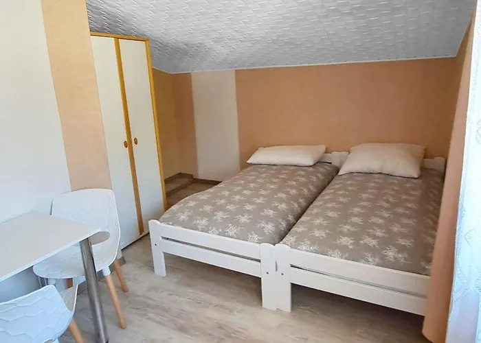 홈스테이 Pod Sumakiem - Nad Morzem